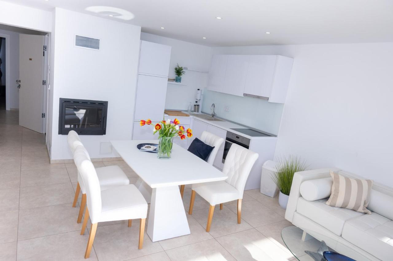 Paradise On The Beach Apartments Bibinje Exterior foto